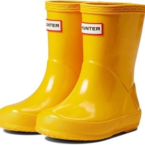 HUNTER Kids First Classic Gloss Yellow Rain Boots Unisex Toddler size 6B/7G-22EU